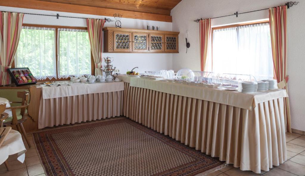 Hotel Alpenblick シュルンス エクステリア 写真